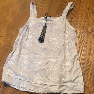 CHARLIE B Light Gray Pineapple Camisole